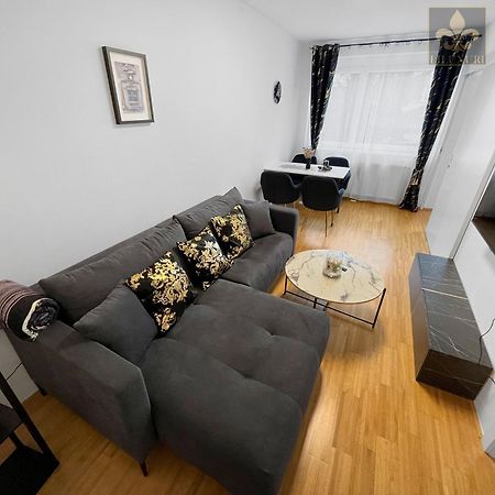 Apartment In Uni - & Lkh Naehe Graz Extérieur photo